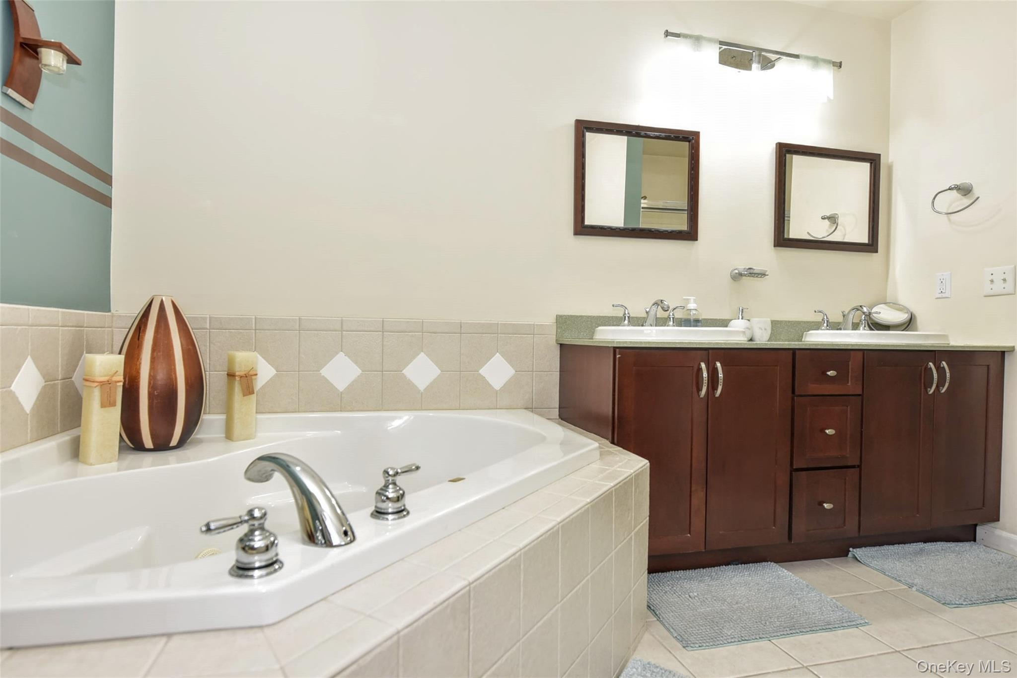 Single Family Sunset Terrace Orange County, NY 10950, MLS-1003942-27