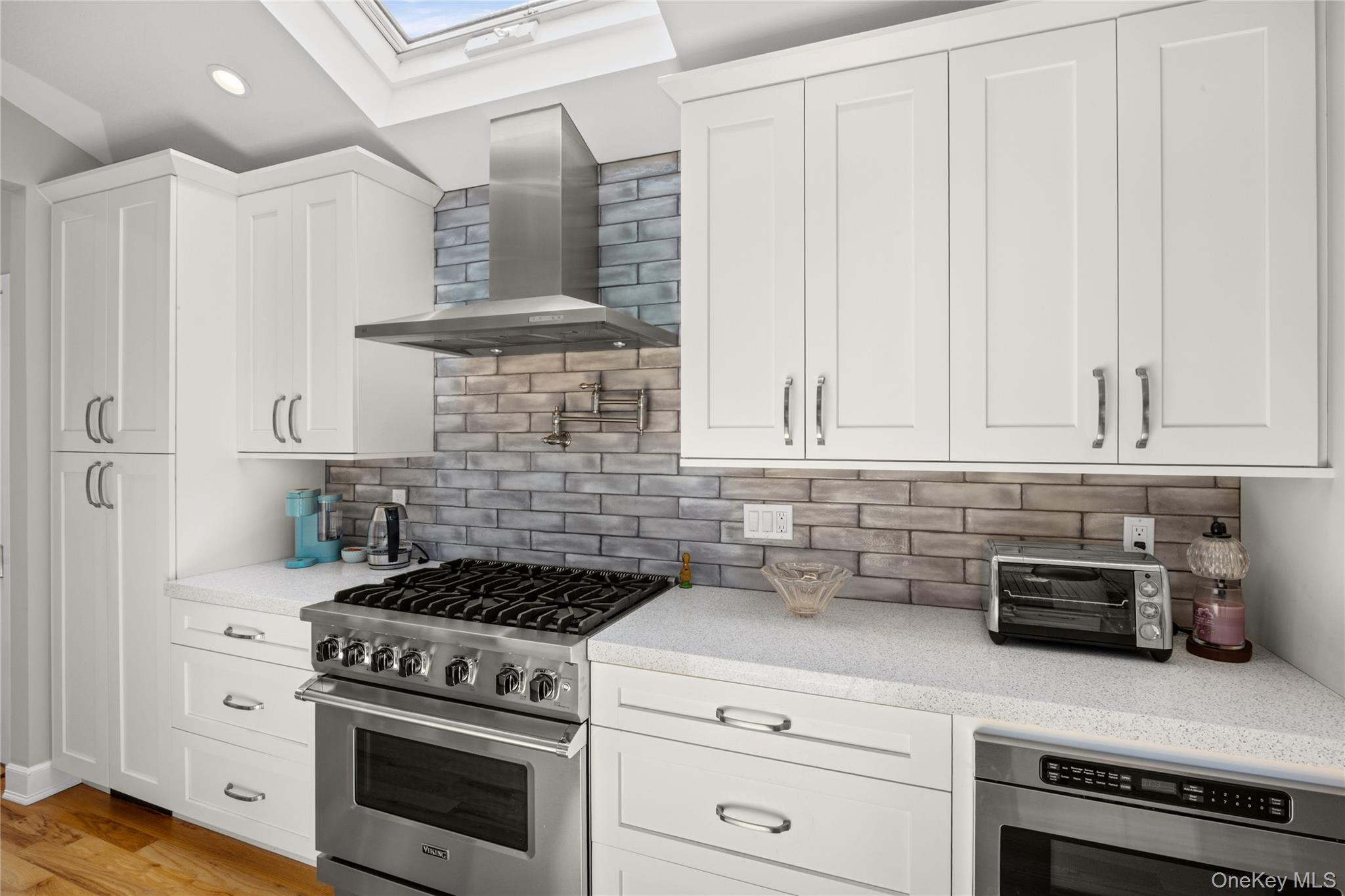 Single Family Beach Road Suffolk County, NY 11901, MLS-1003959-13