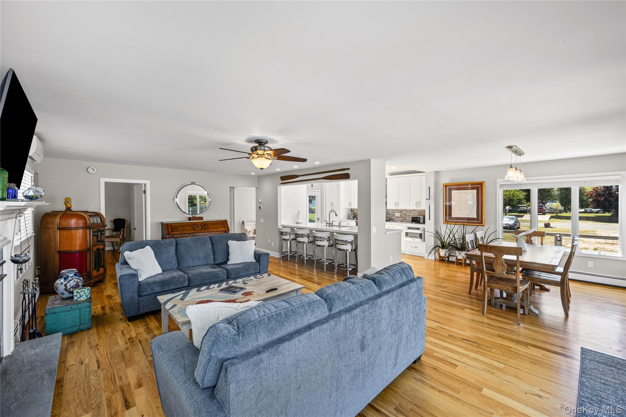 Single Family Beach Road Suffolk County, NY 11901, MLS-1003959-17