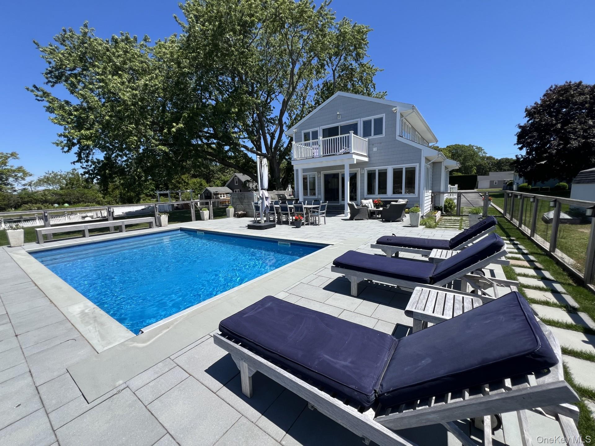 Single Family Beach Road Suffolk County, NY 11901, MLS-1003959-2