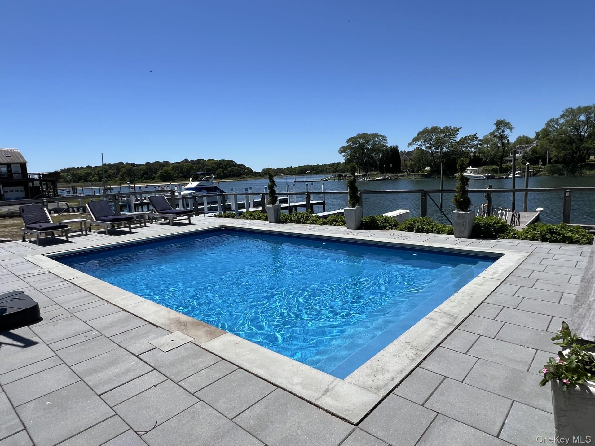 Single Family Beach Road Suffolk County, NY 11901, MLS-1003959-37