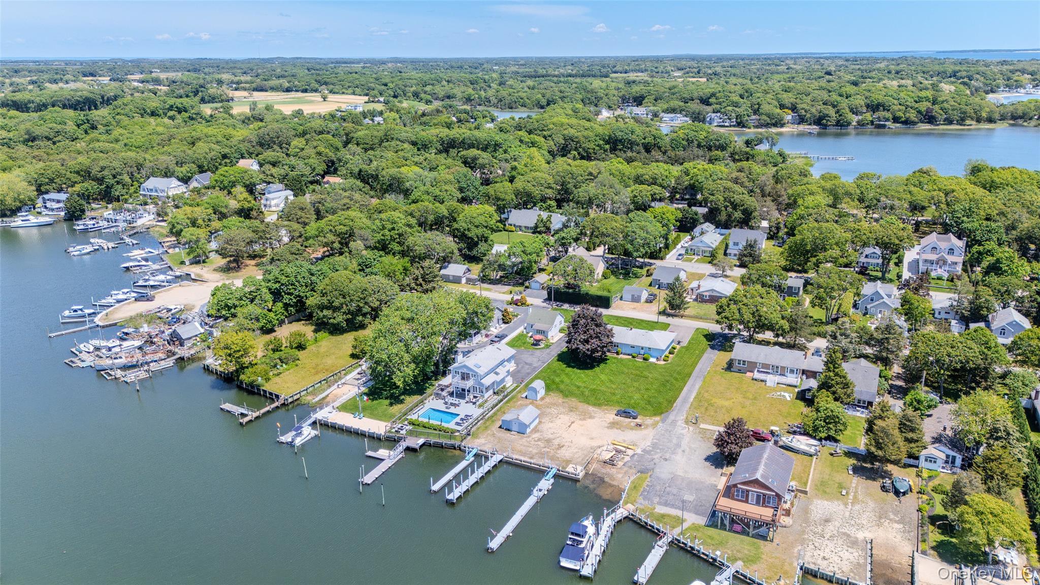 Single Family Beach Road Suffolk County, NY 11901, MLS-1003959-40