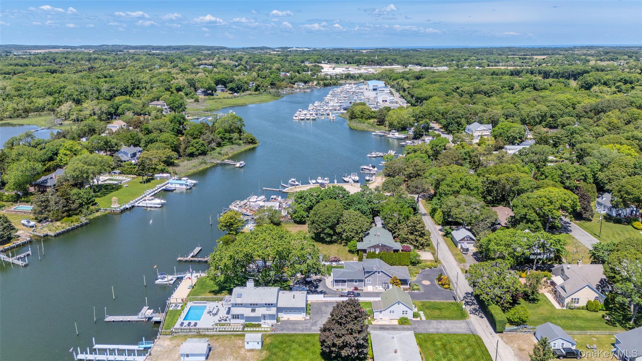 Single Family Beach Road Suffolk County, NY 11901, MLS-1003959-41