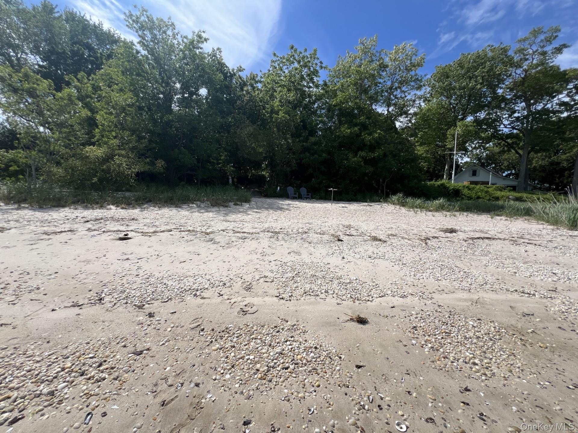 Single Family Beach Road Suffolk County, NY 11901, MLS-1003959-47