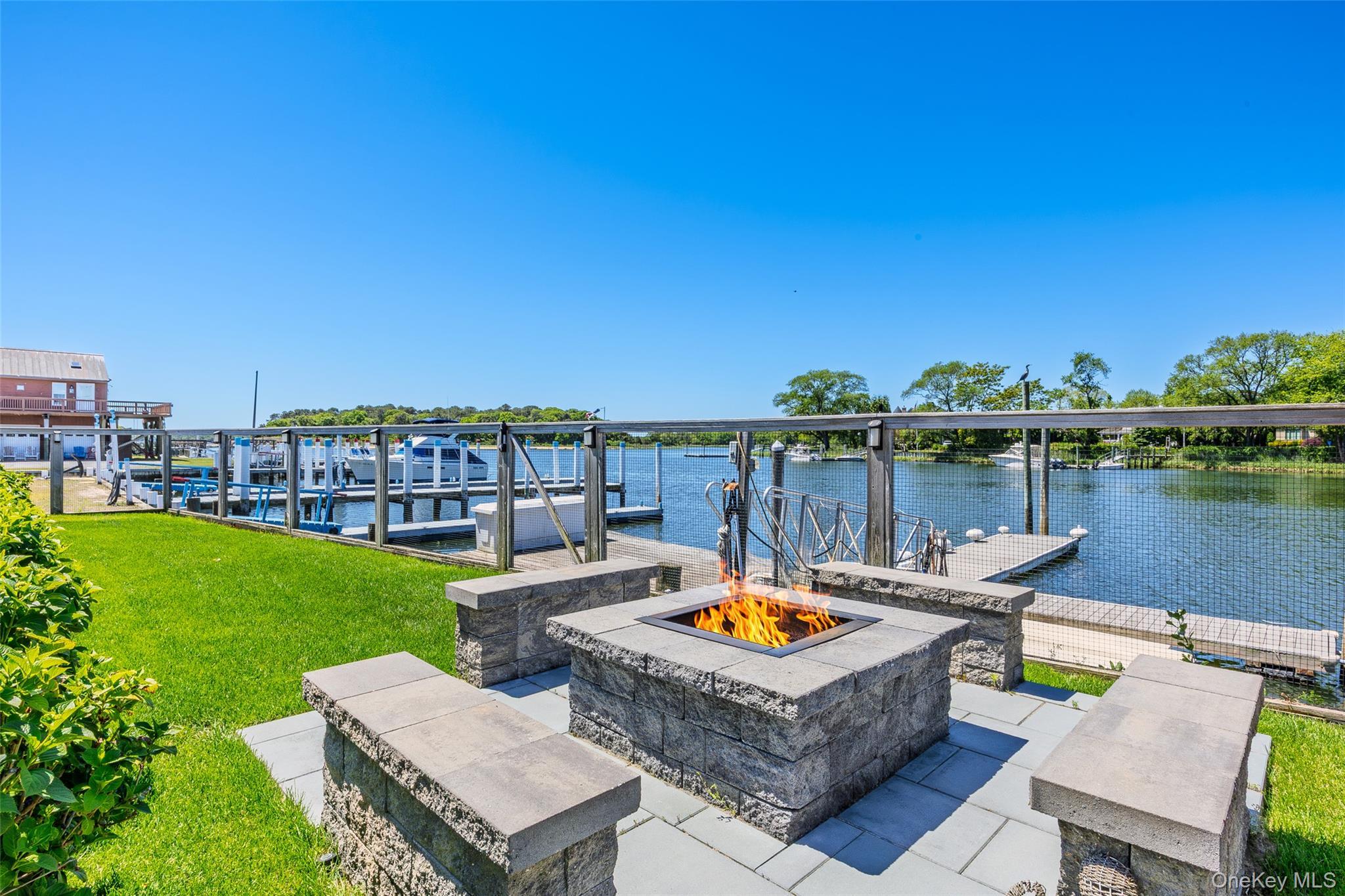 Single Family Beach Road Suffolk County, NY 11901, MLS-1003959-6