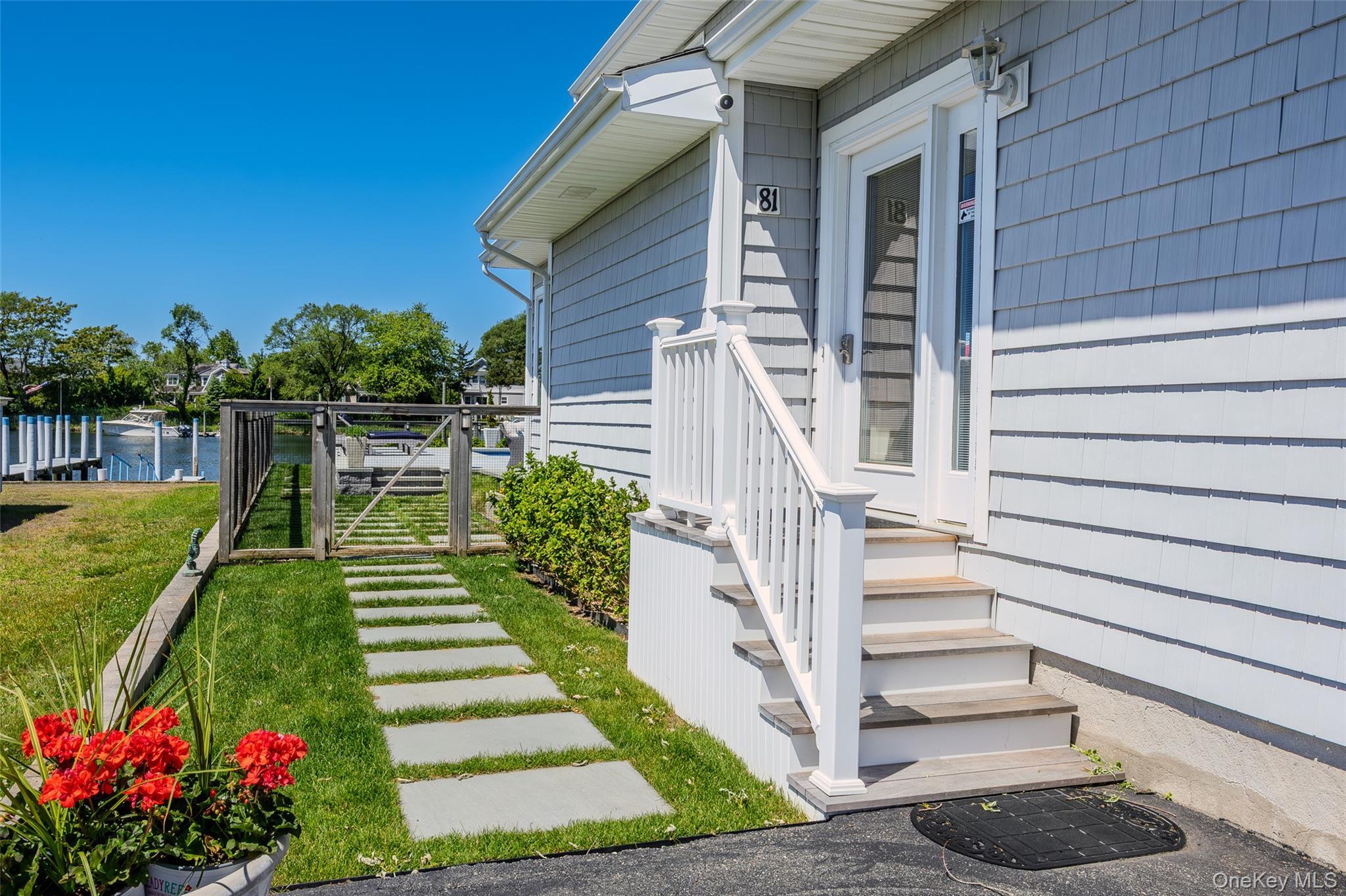 Single Family Beach Road Suffolk County, NY 11901, MLS-1003959-8