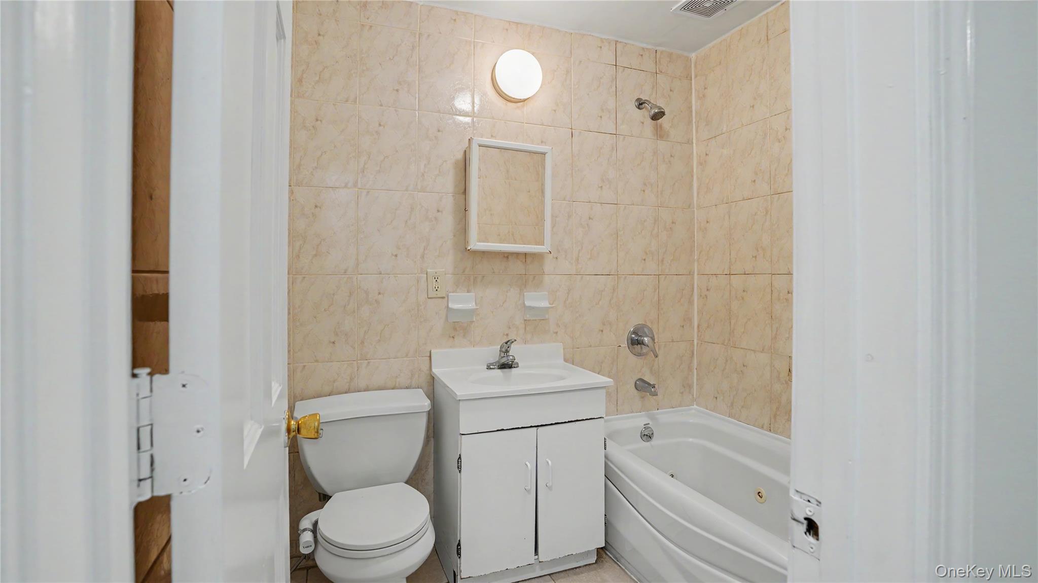 Single Family Decatur Street Brooklyn, NY 11207, MLS-1003973-18