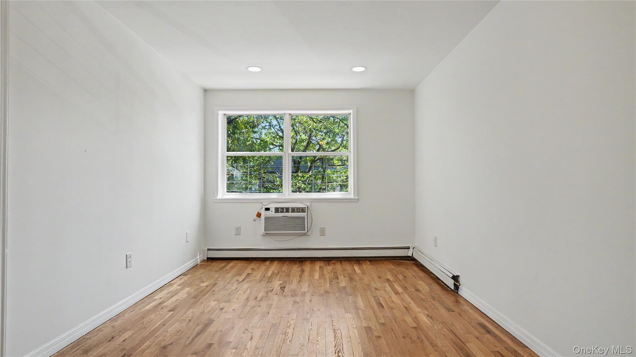 Single Family Decatur Street Brooklyn, NY 11207, MLS-1003973-27