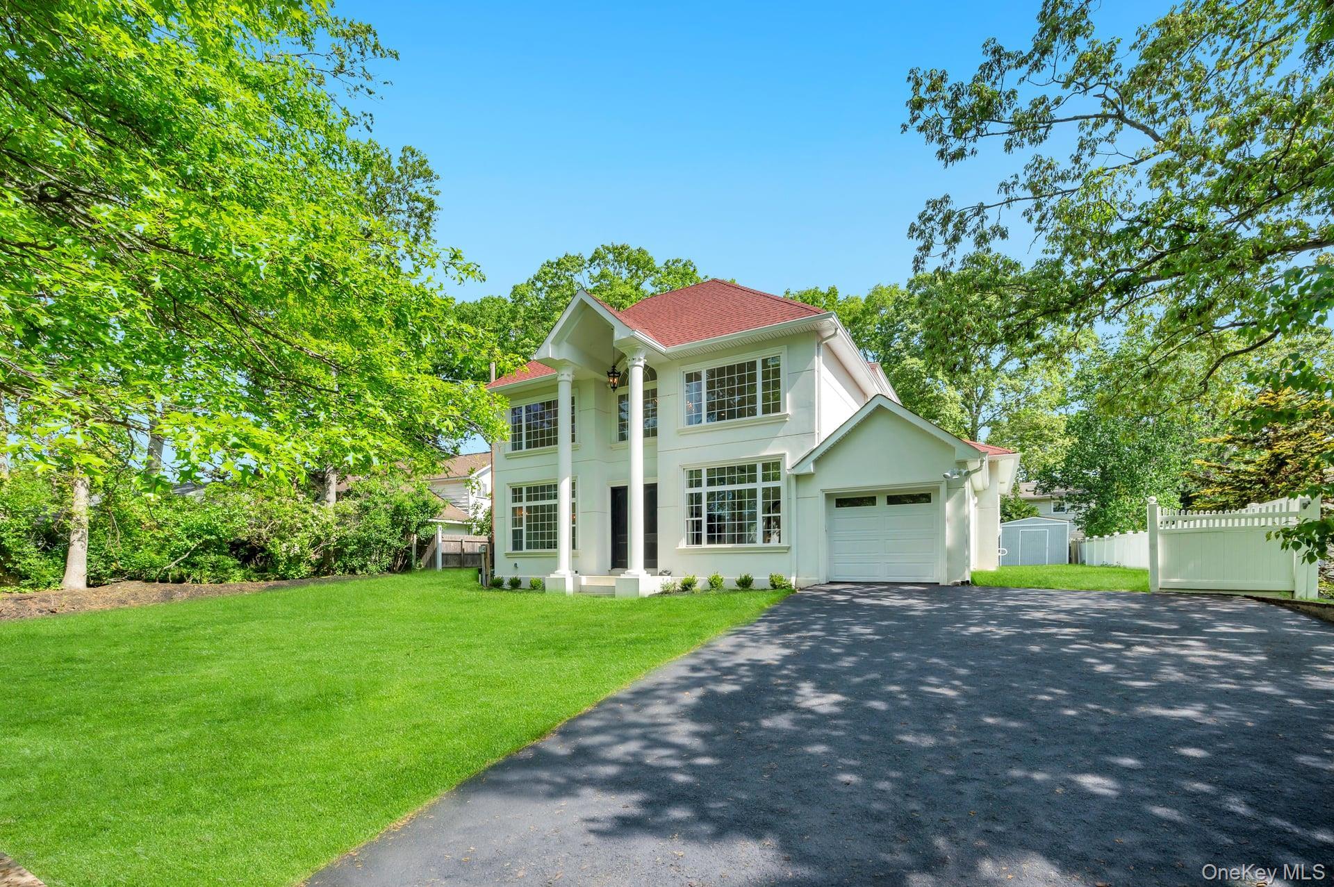 Single Family Amboy Lane  Suffolk County, NY 11755, MLS-1003980-4