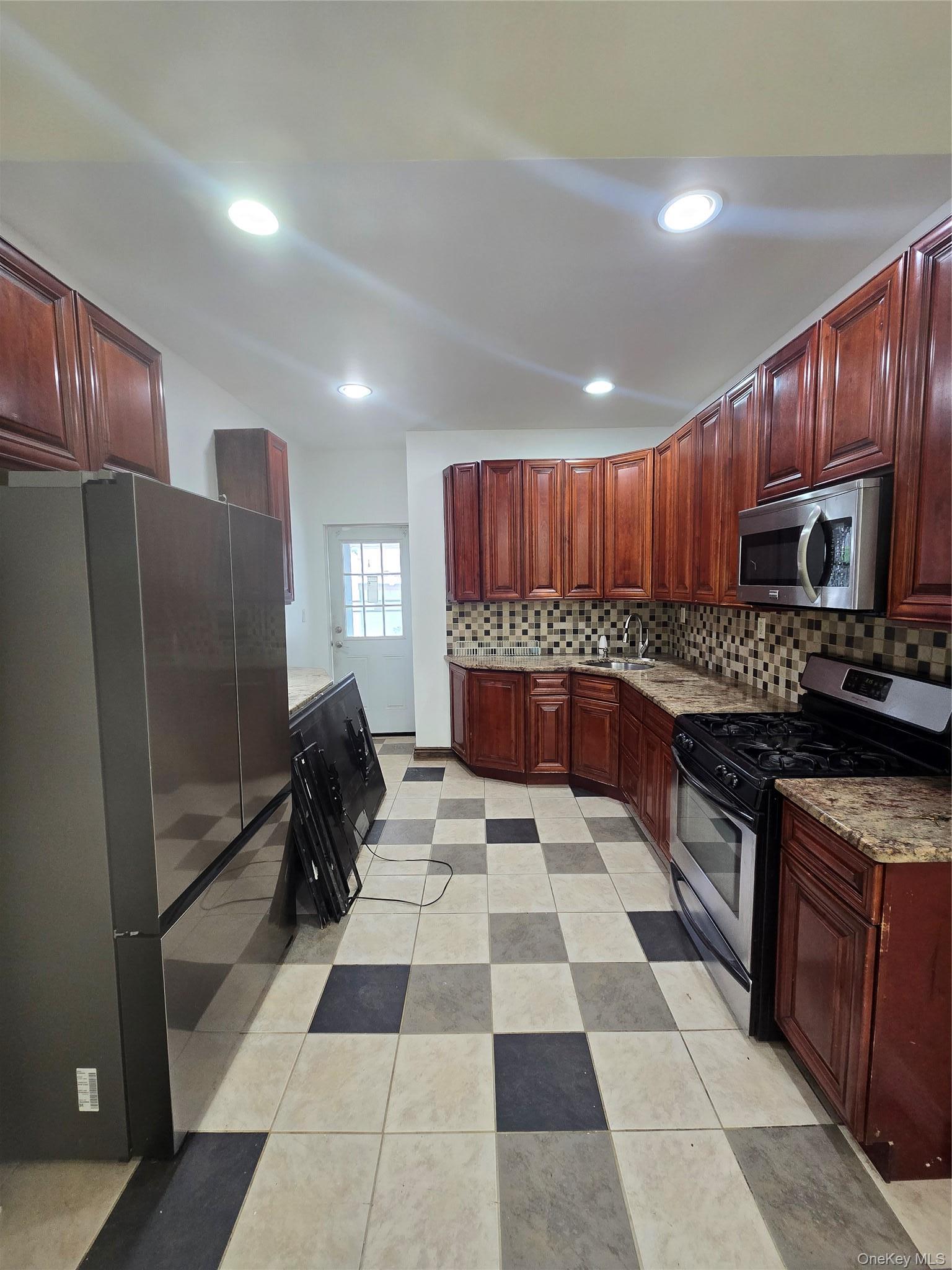 Apartment Essex Brooklyn, NY 11208, MLS-1003988-7
