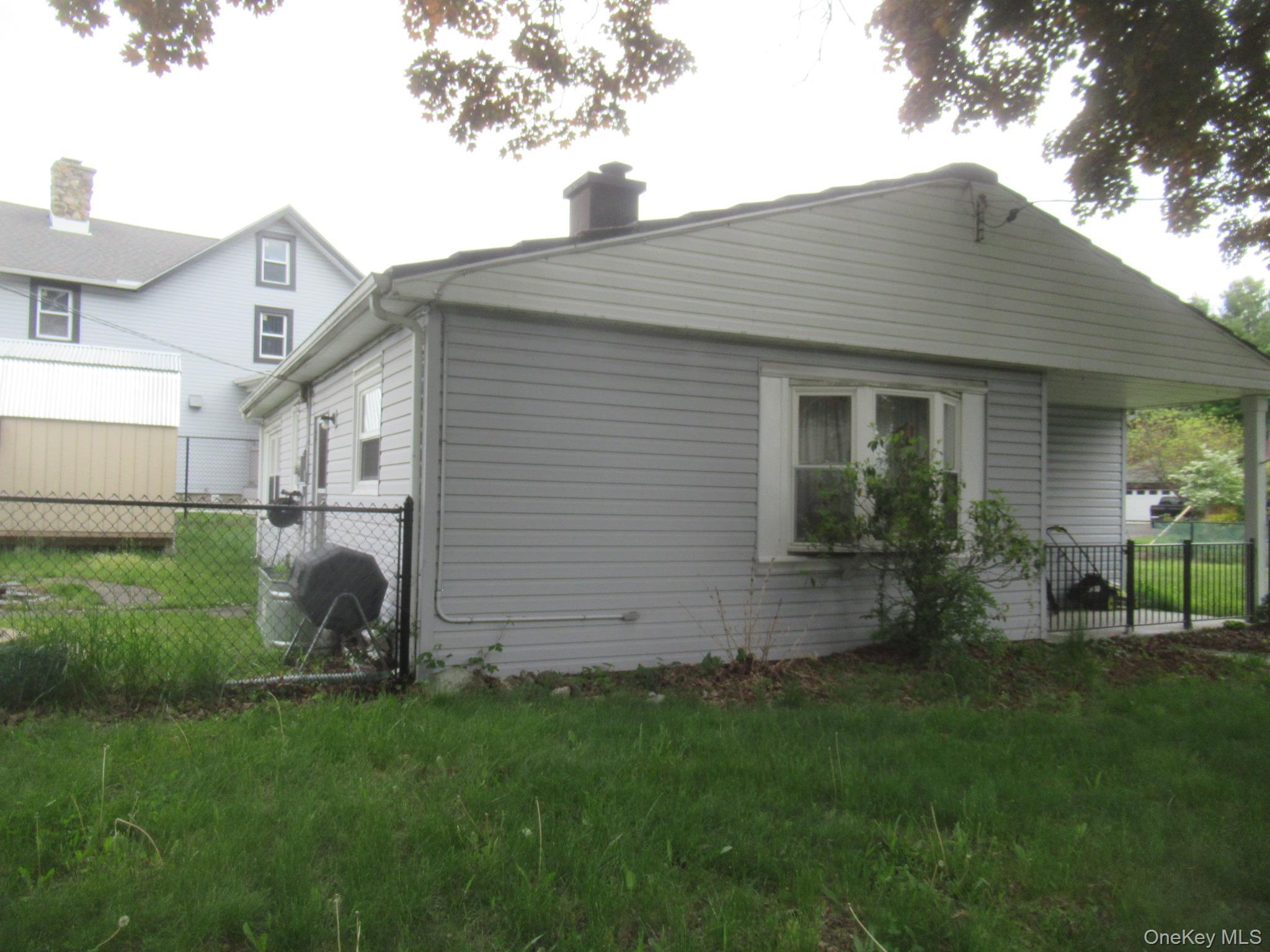 Single Family Hampton Place Orange County, NY 12550, MLS-1003995-3