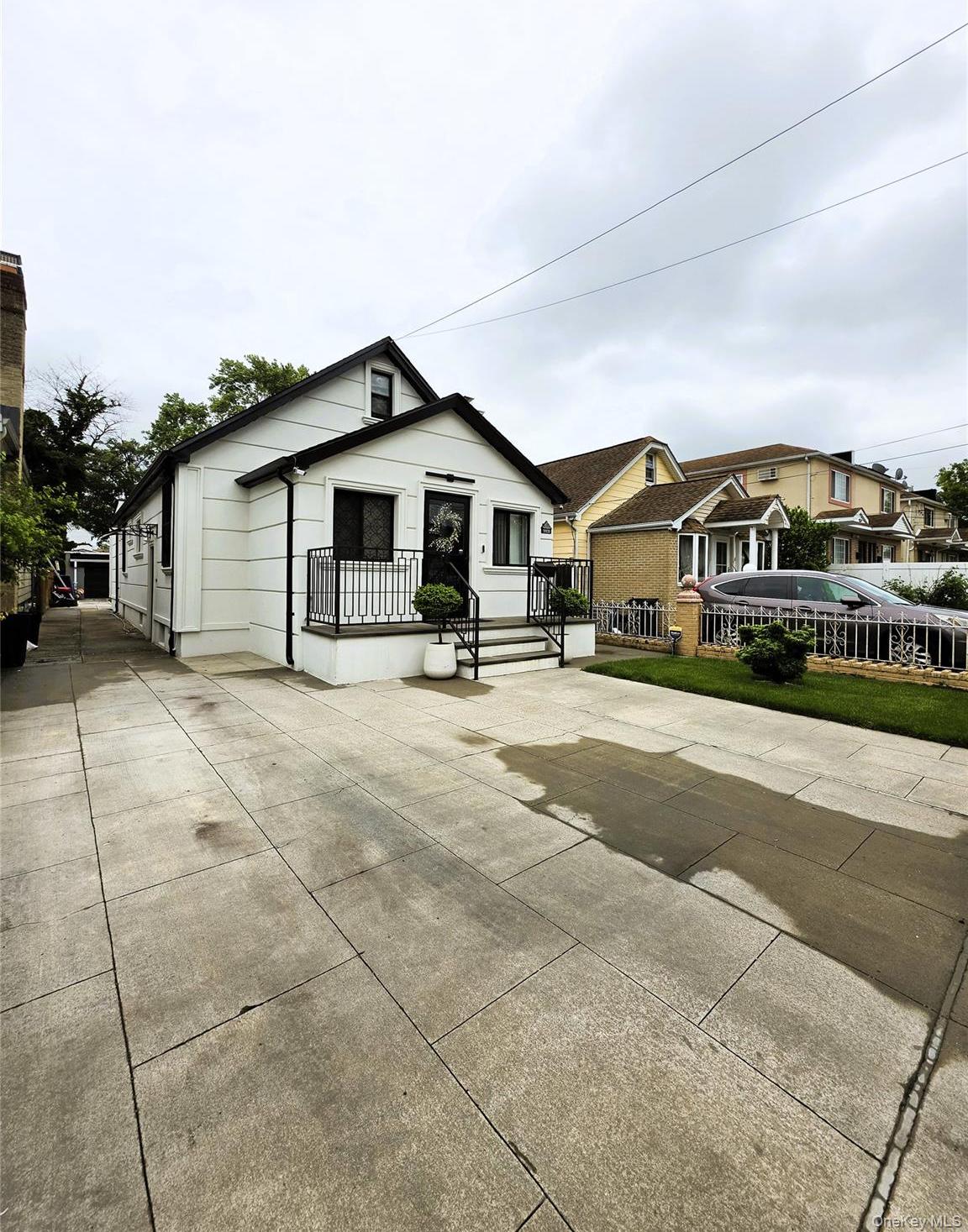 Single Family 213th Queens, NY 11429, MLS-1004016-27