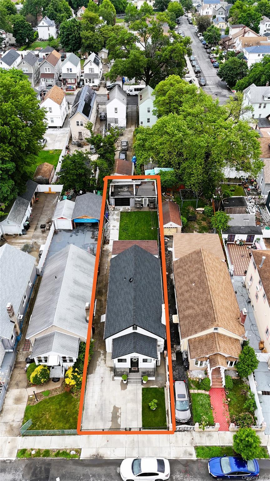Single Family 213th Queens, NY 11429, MLS-1004016-3