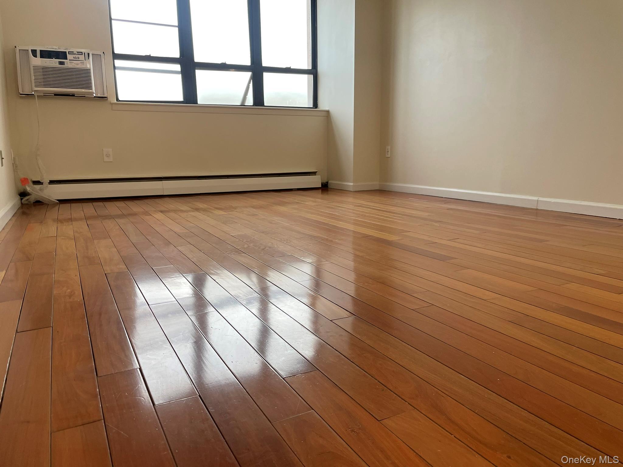 Apartment 110th Manhattan, NY 10026, MLS-1004045-9