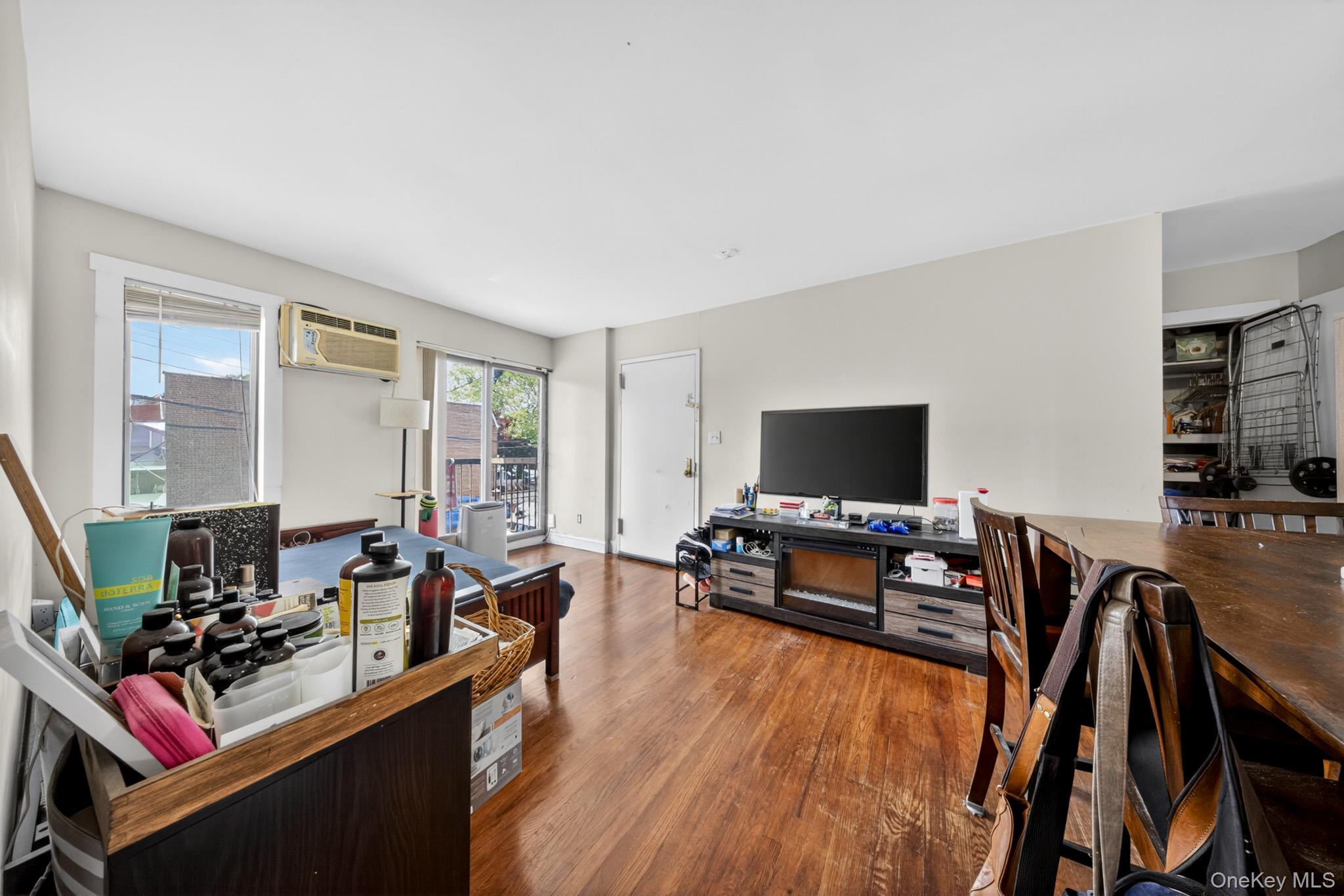Single Family 69th Road Queens, NY 11379, MLS-1004051-3