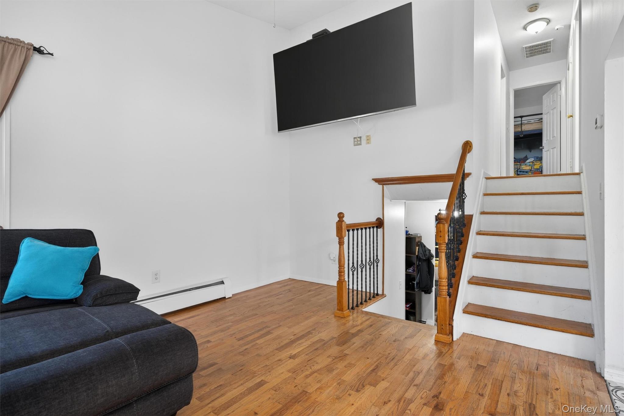 Single Family Sycamore Lane Orange County, NY 10924, MLS-1004057-8