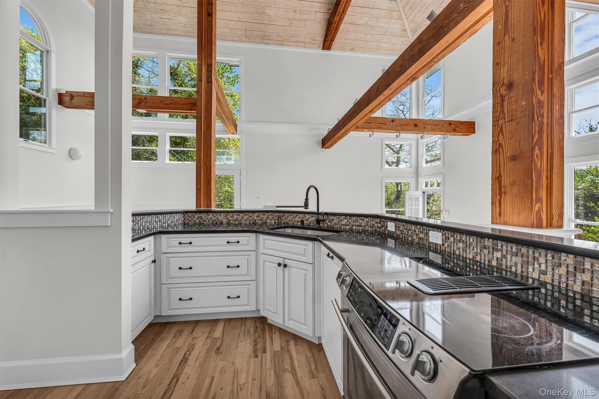 Single Family Beaver Dam Road  Suffolk County, NY 11719, MLS-1004058-13