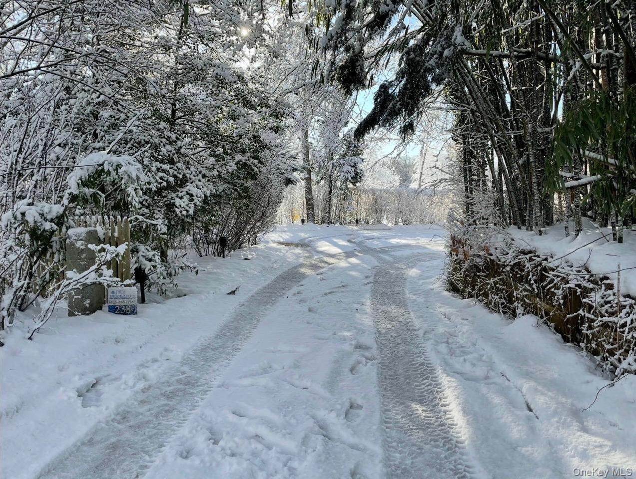 Single Family Beaver Dam Road  Suffolk County, NY 11719, MLS-1004058-38
