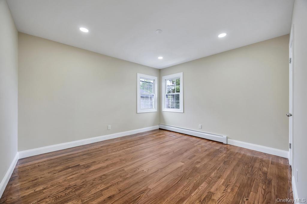 Single Family N Grove Street Nassau County, NY 11580, MLS-1004080-17