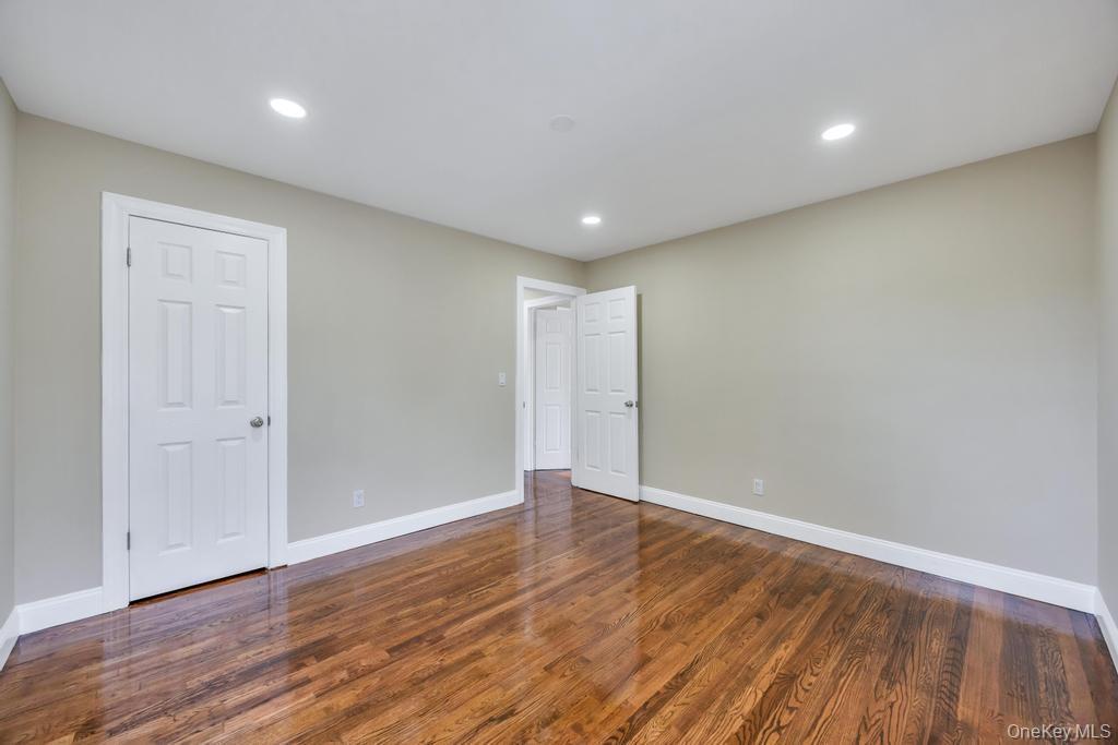 Single Family N Grove Street Nassau County, NY 11580, MLS-1004080-18