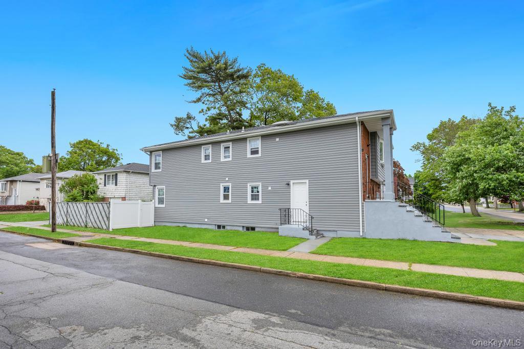 Single Family N Grove Street  Nassau County, NY 11580, MLS-1004080-29