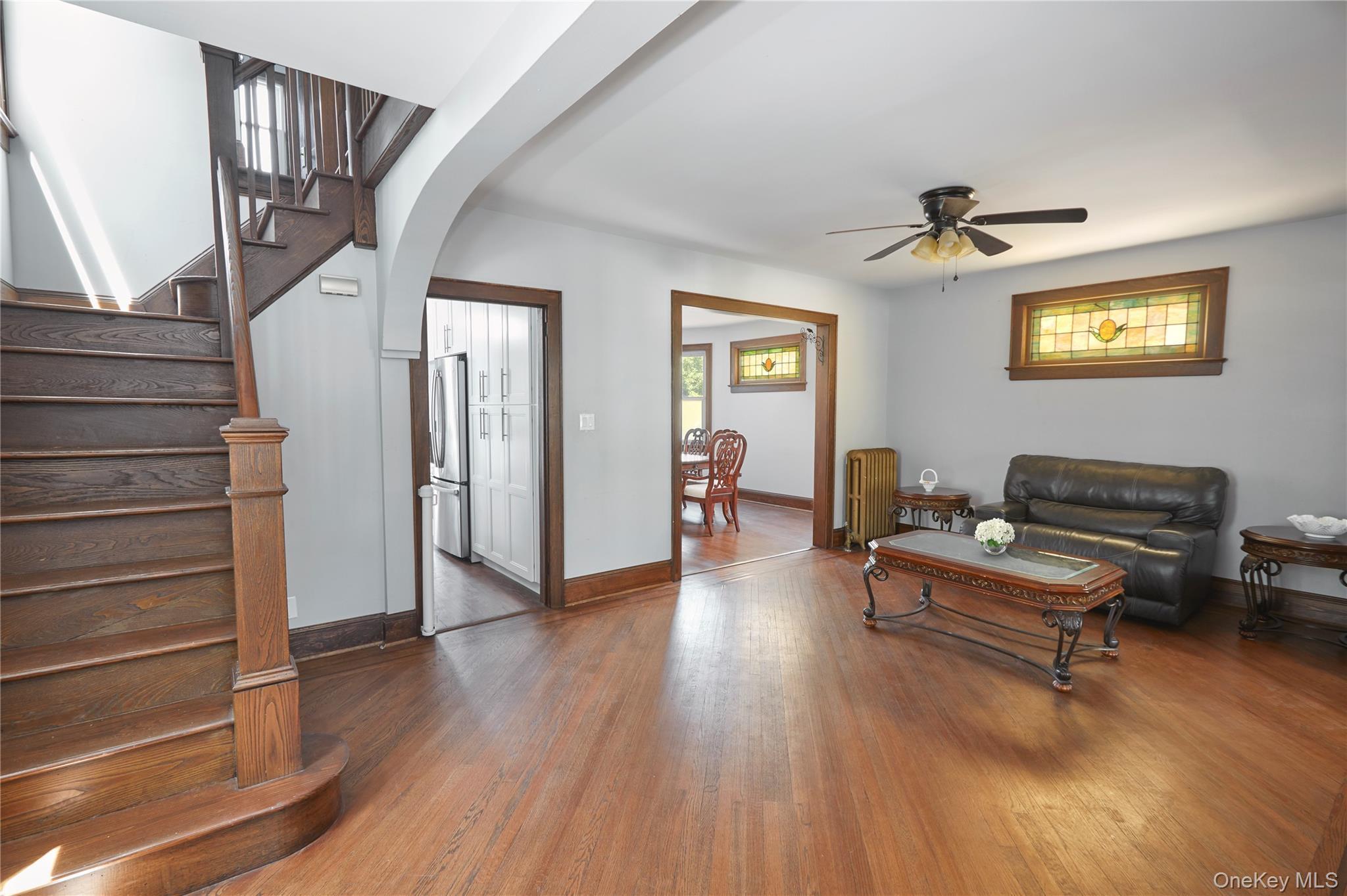 Single Family E Raleigh Avenue Staten Island, NY 10310, MLS-1004082-3