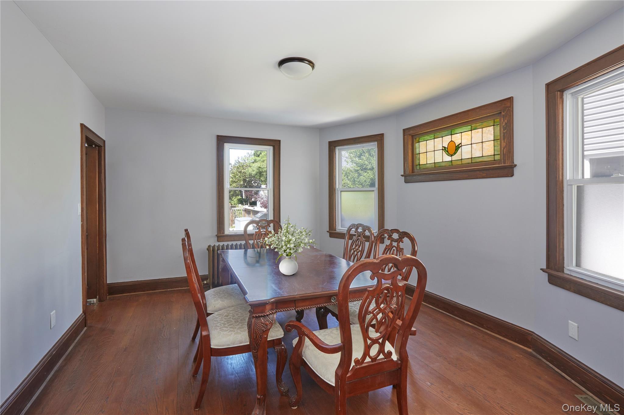 Single Family E Raleigh Avenue Staten Island, NY 10310, MLS-1004082-6