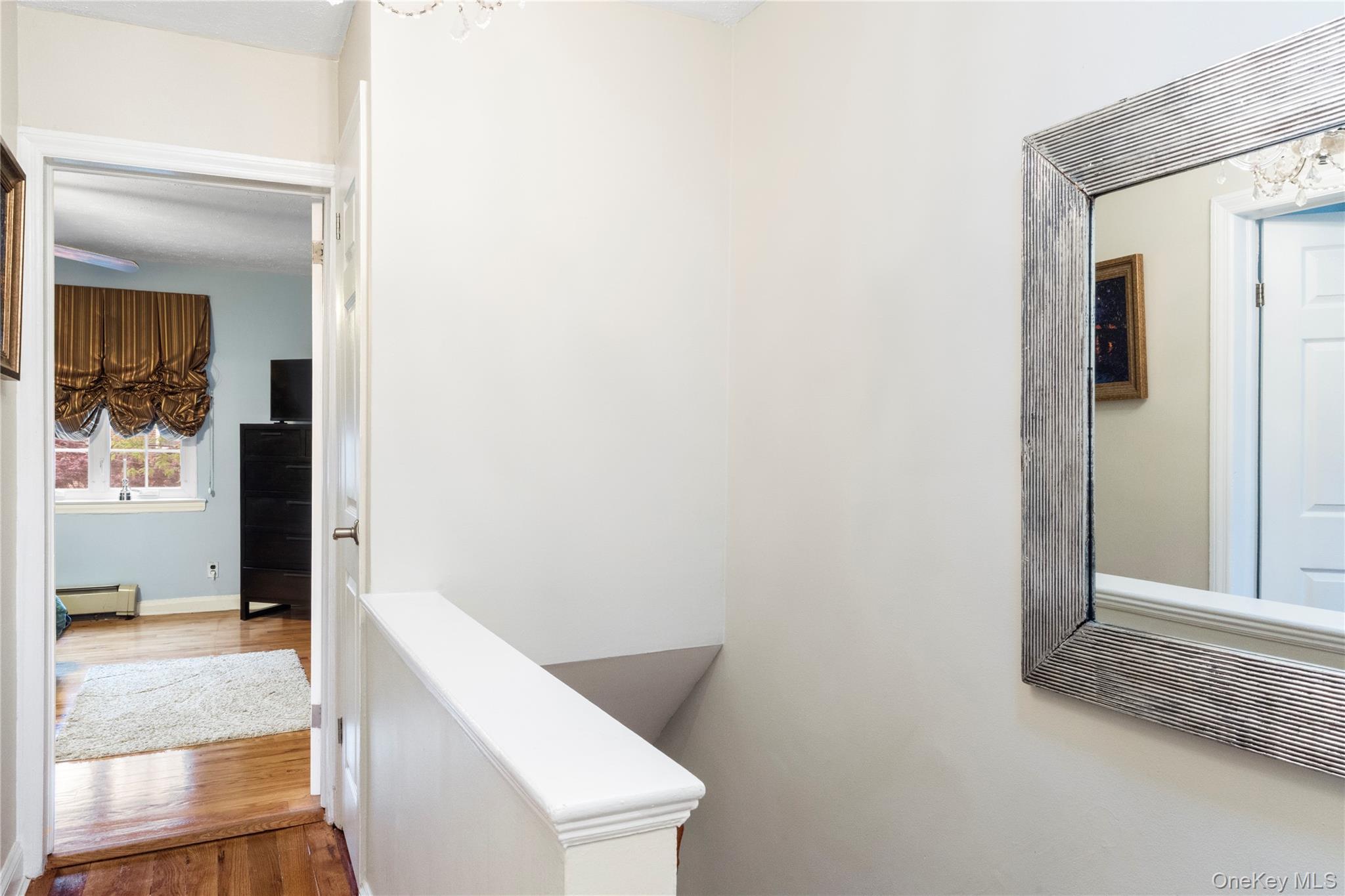 Single Family 160th Queens, NY 11357, MLS-1004120-10