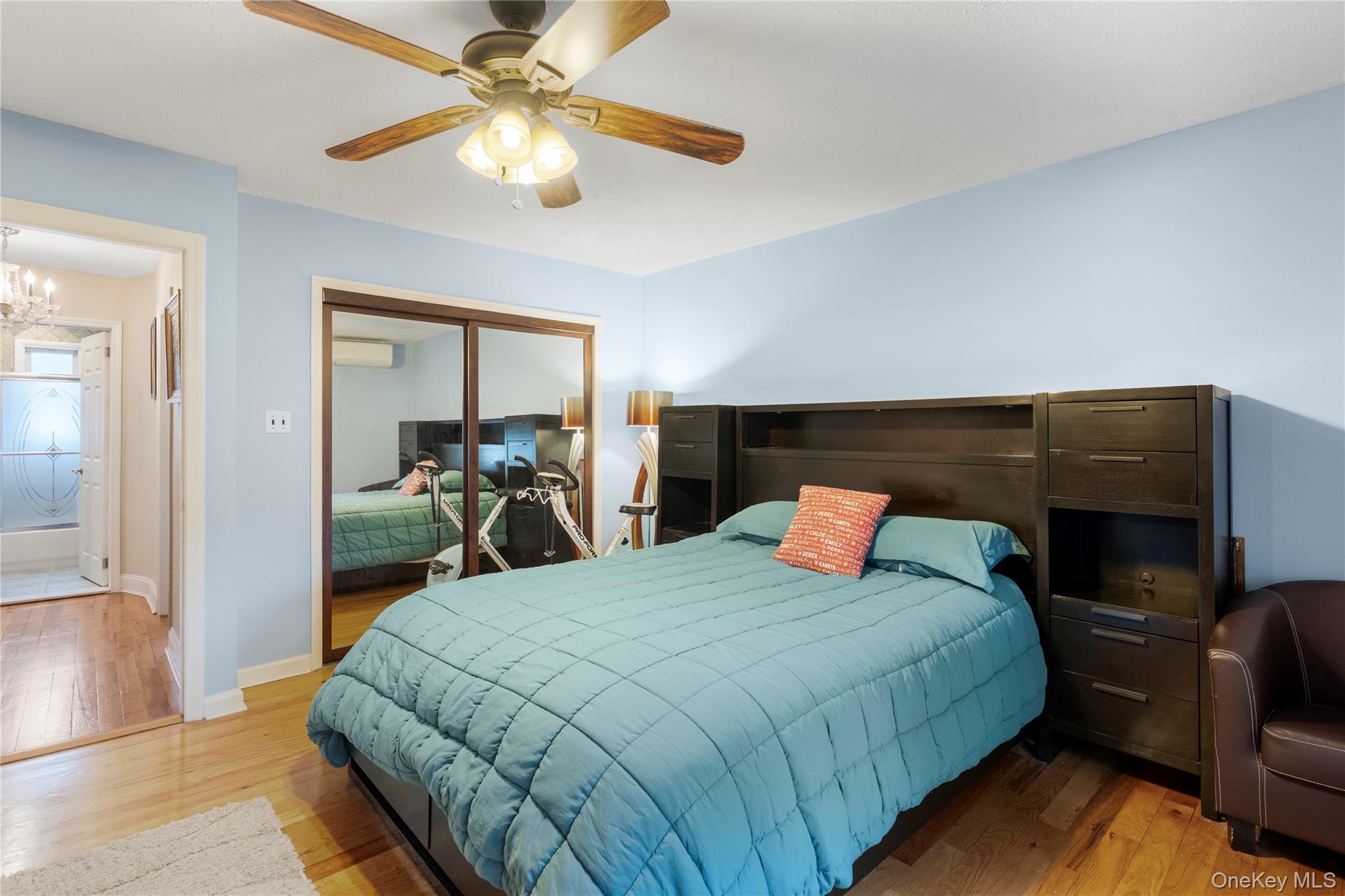 Single Family 160th Queens, NY 11357, MLS-1004120-12