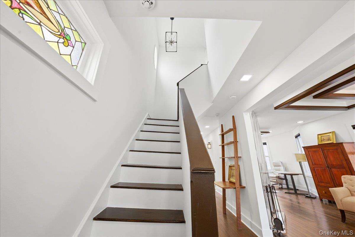 Single Family Clarence Bronx, NY 10465, MLS-1004136-14