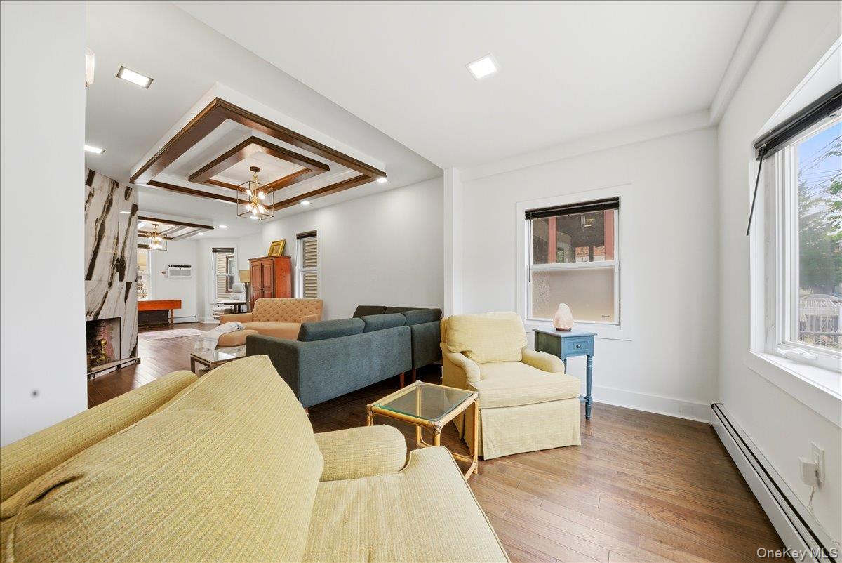Single Family Clarence Bronx, NY 10465, MLS-1004136-5