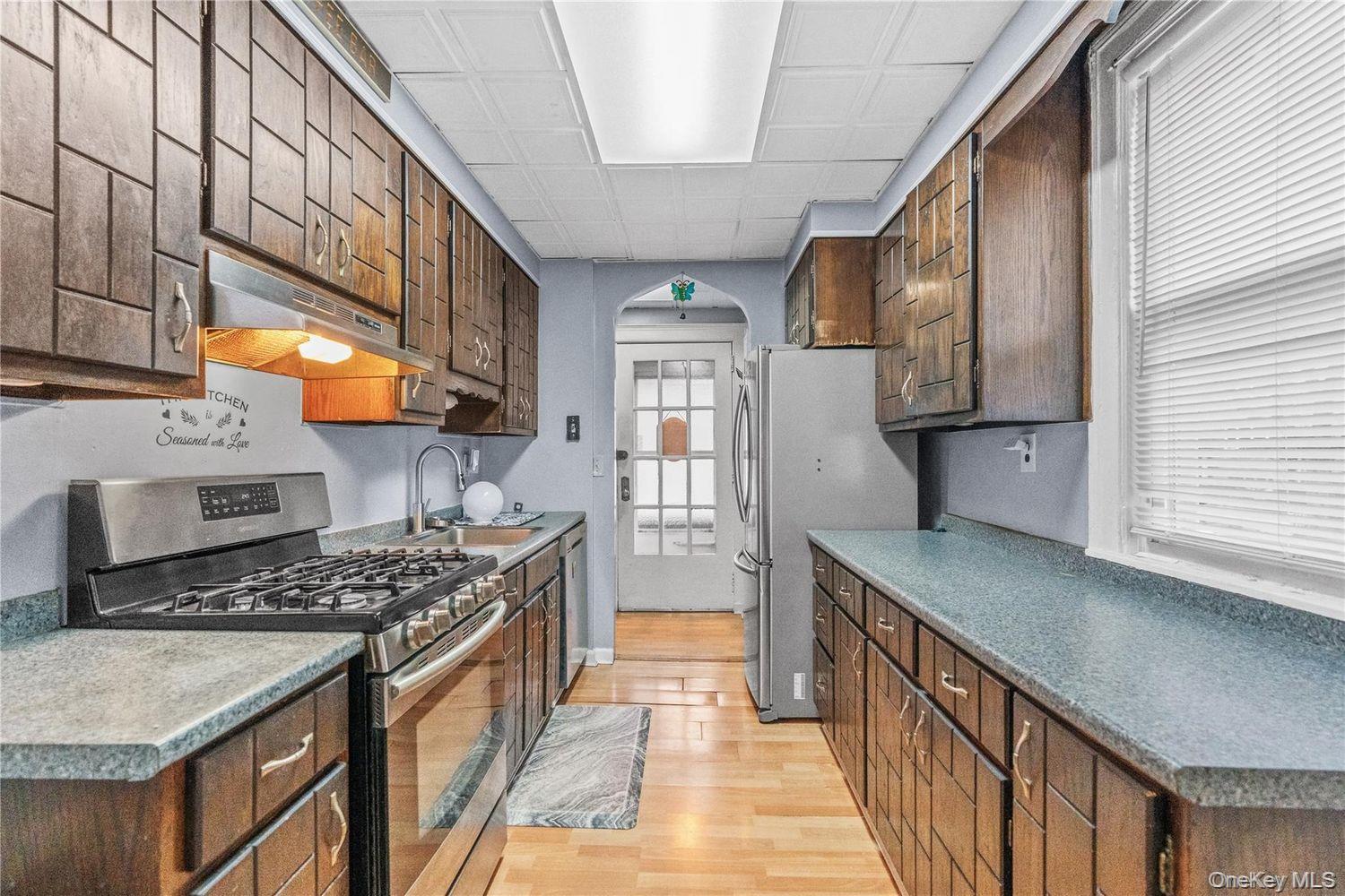 Single Family N Fulton Avenue  Westchester County, NY 10552, MLS-1004154-8