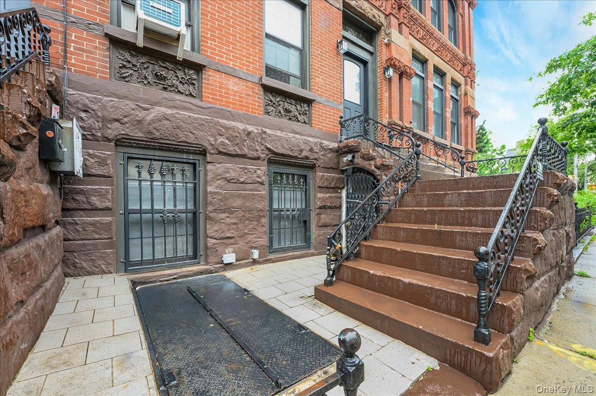Apartment Linden Brooklyn, NY 11221, MLS-1004155-13