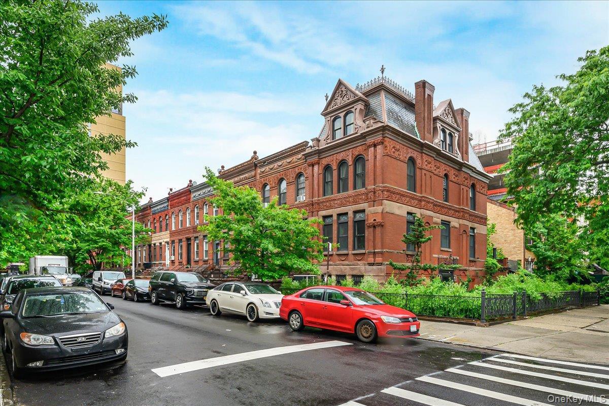 Apartment Linden Brooklyn, NY 11221, MLS-1004155-2