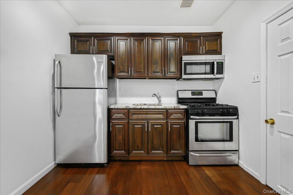 Apartment Linden Brooklyn, NY 11221, MLS-1004155-6