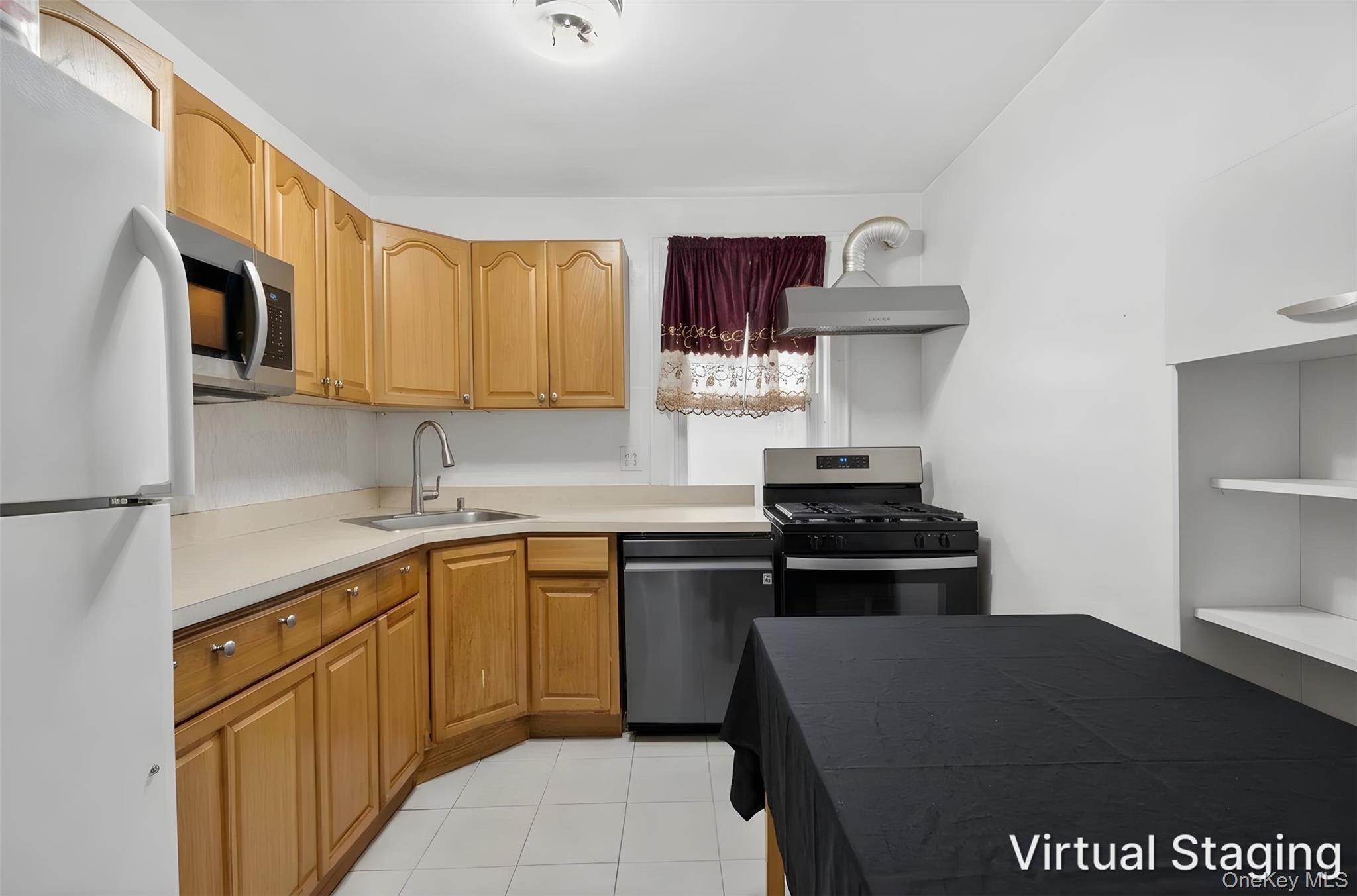 Single Family 160th Street Queens, NY 11432, MLS-1004161-17