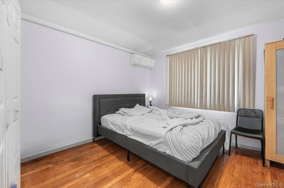 Single Family 95th Brooklyn, NY 11236, MLS-1004214-11