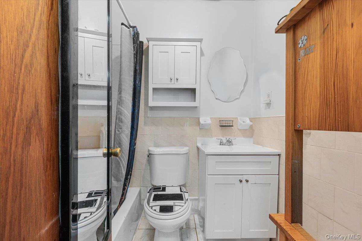 Single Family 95th Brooklyn, NY 11236, MLS-1004214-16