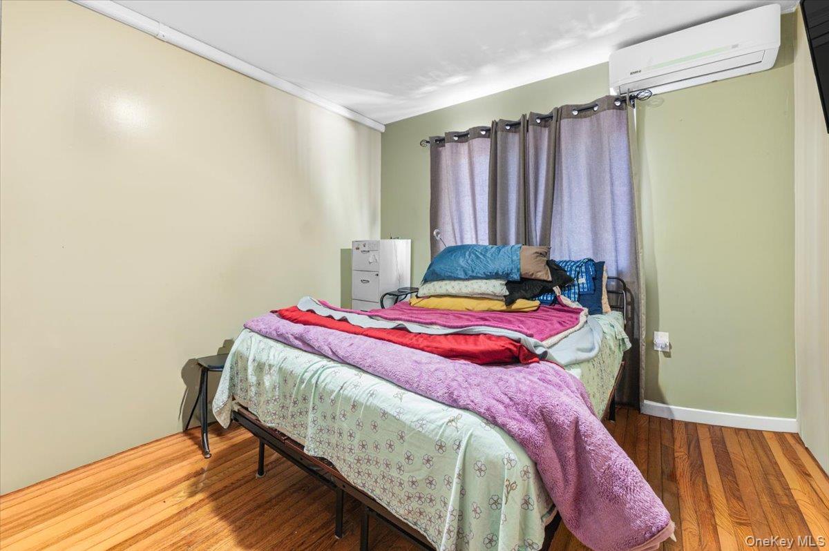 Single Family 95th Brooklyn, NY 11236, MLS-1004214-23