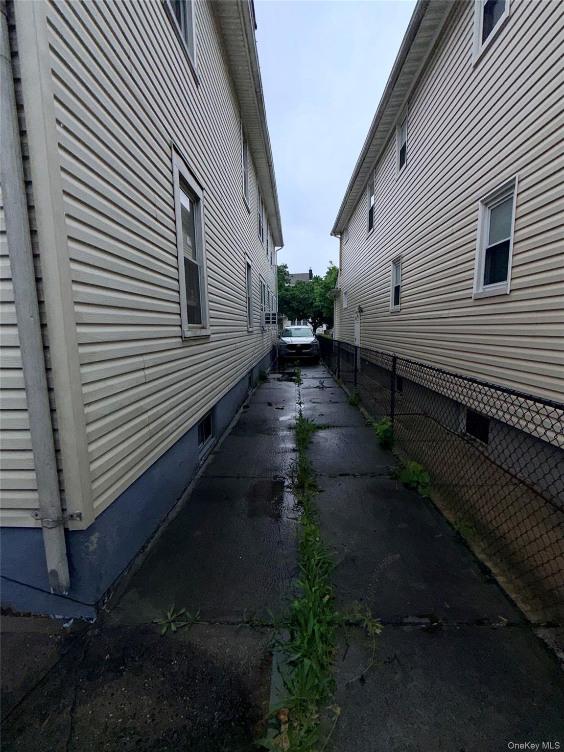 Single Family 193rd Queens, NY 11423, MLS-1004230-3