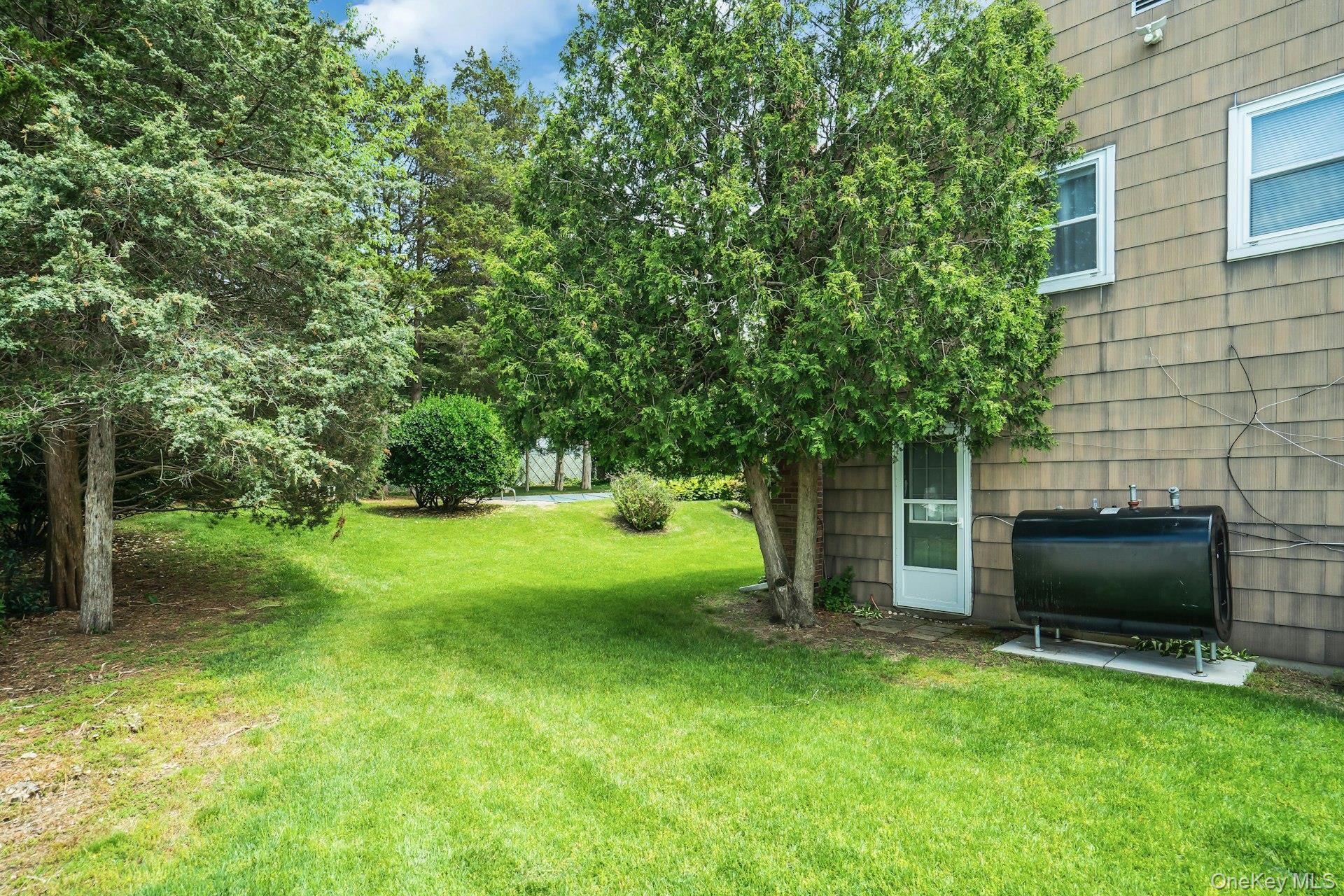 Single Family Daly Road  Suffolk County, NY 11731, MLS-1004271-28