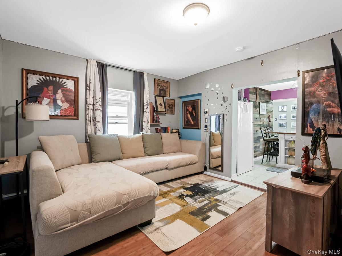 Single Family 141st  Queens, NY 11413, MLS-1004277-3