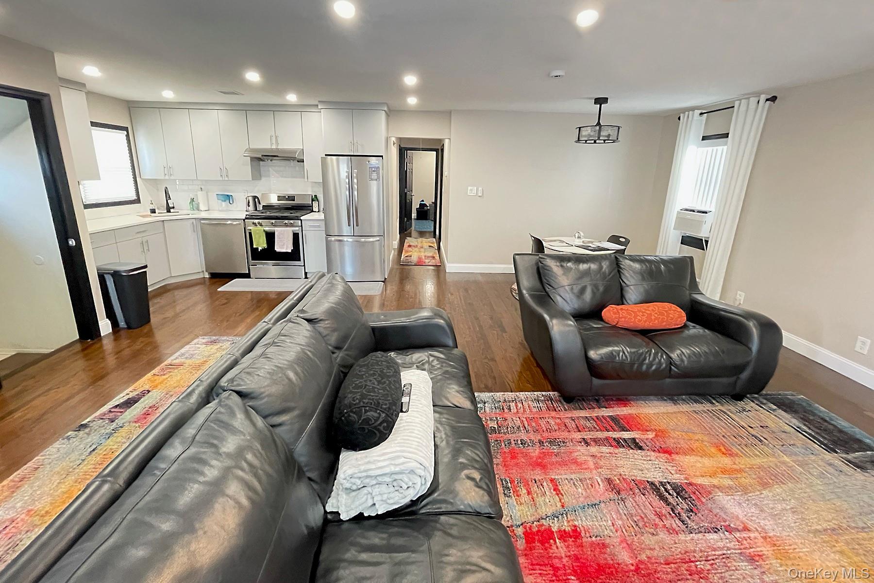 Single Family Nashville  Queens, NY 11412, MLS-1004293-8