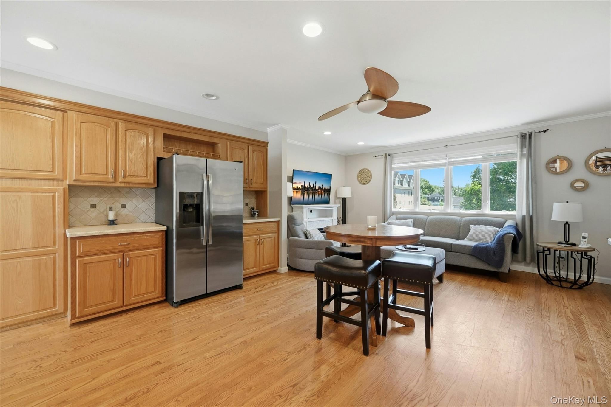 Single Family Shore Drive Suffolk County, NY 11769, MLS-1004296-19