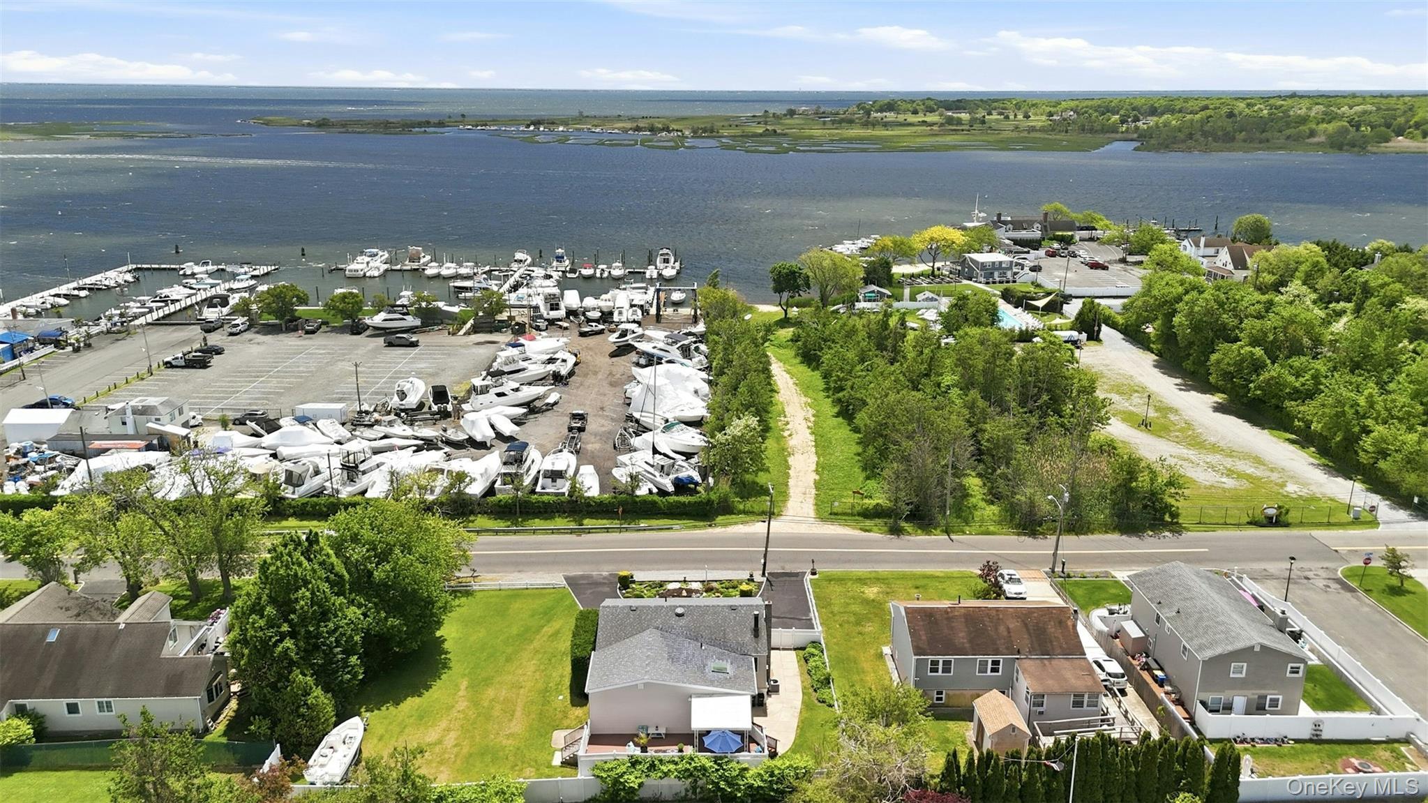 Single Family Shore Drive Suffolk County, NY 11769, MLS-1004296-2