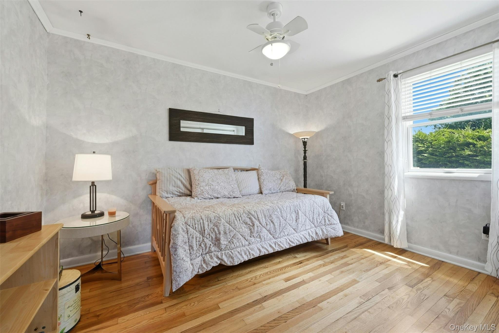 Single Family Shore Drive Suffolk County, NY 11769, MLS-1004296-24