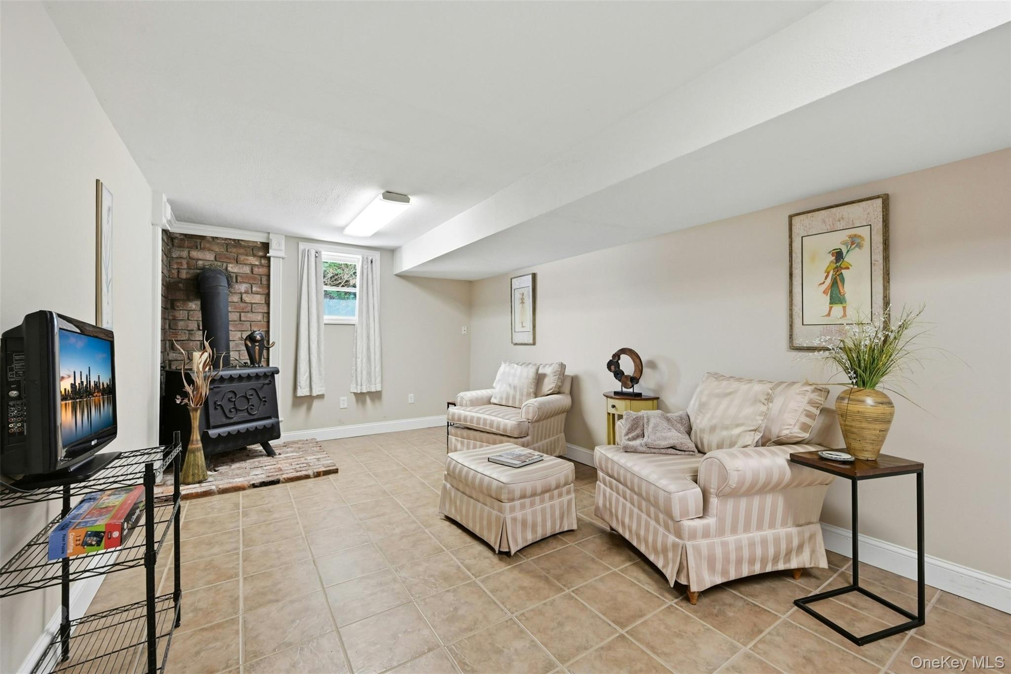 Single Family Shore Drive Suffolk County, NY 11769, MLS-1004296-31