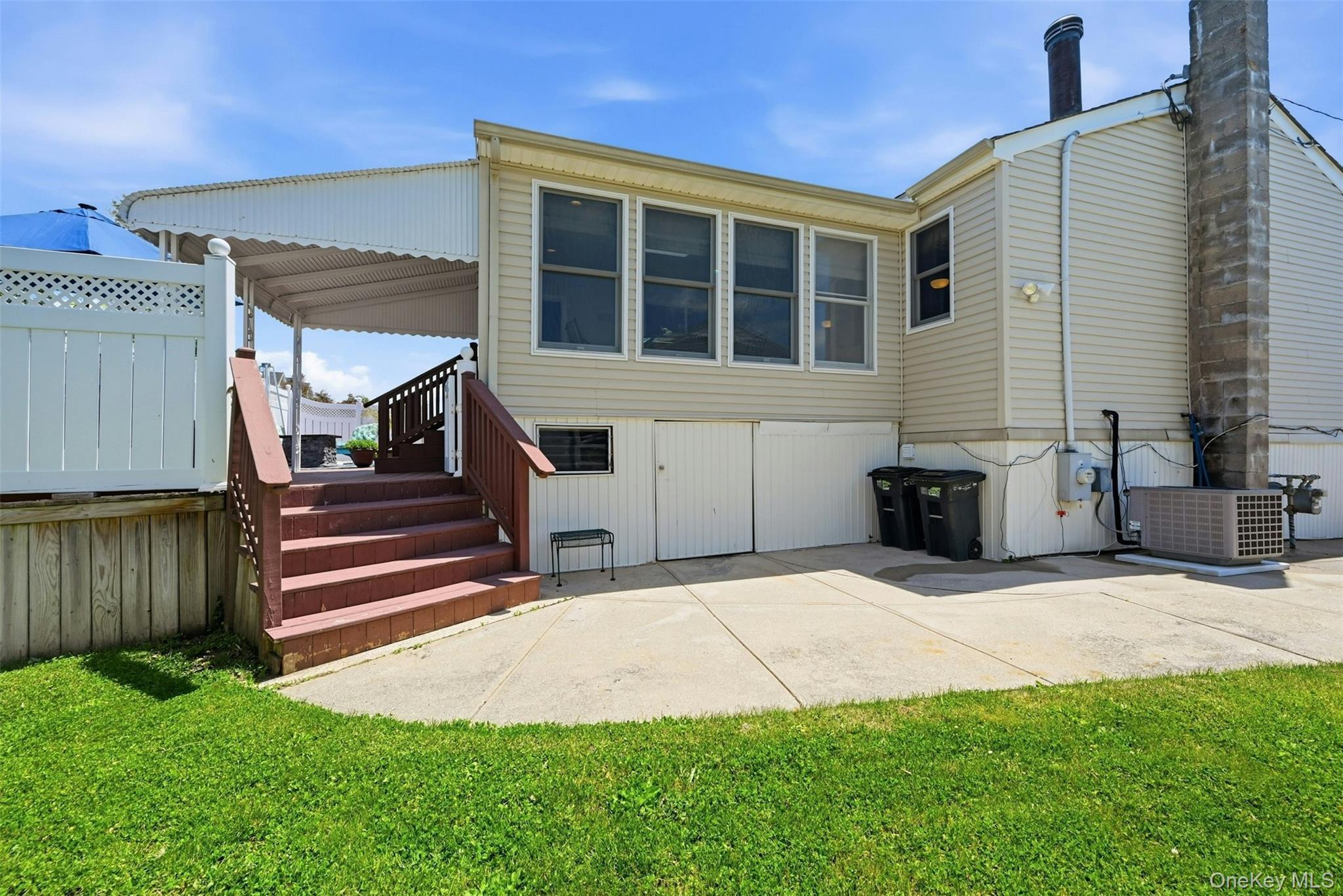 Single Family Shore Drive Suffolk County, NY 11769, MLS-1004296-38