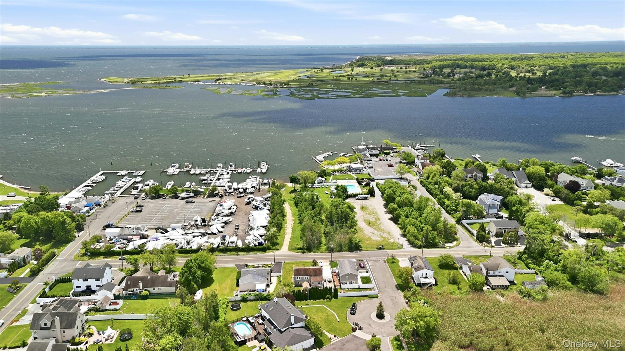 Single Family Shore Drive Suffolk County, NY 11769, MLS-1004296-4