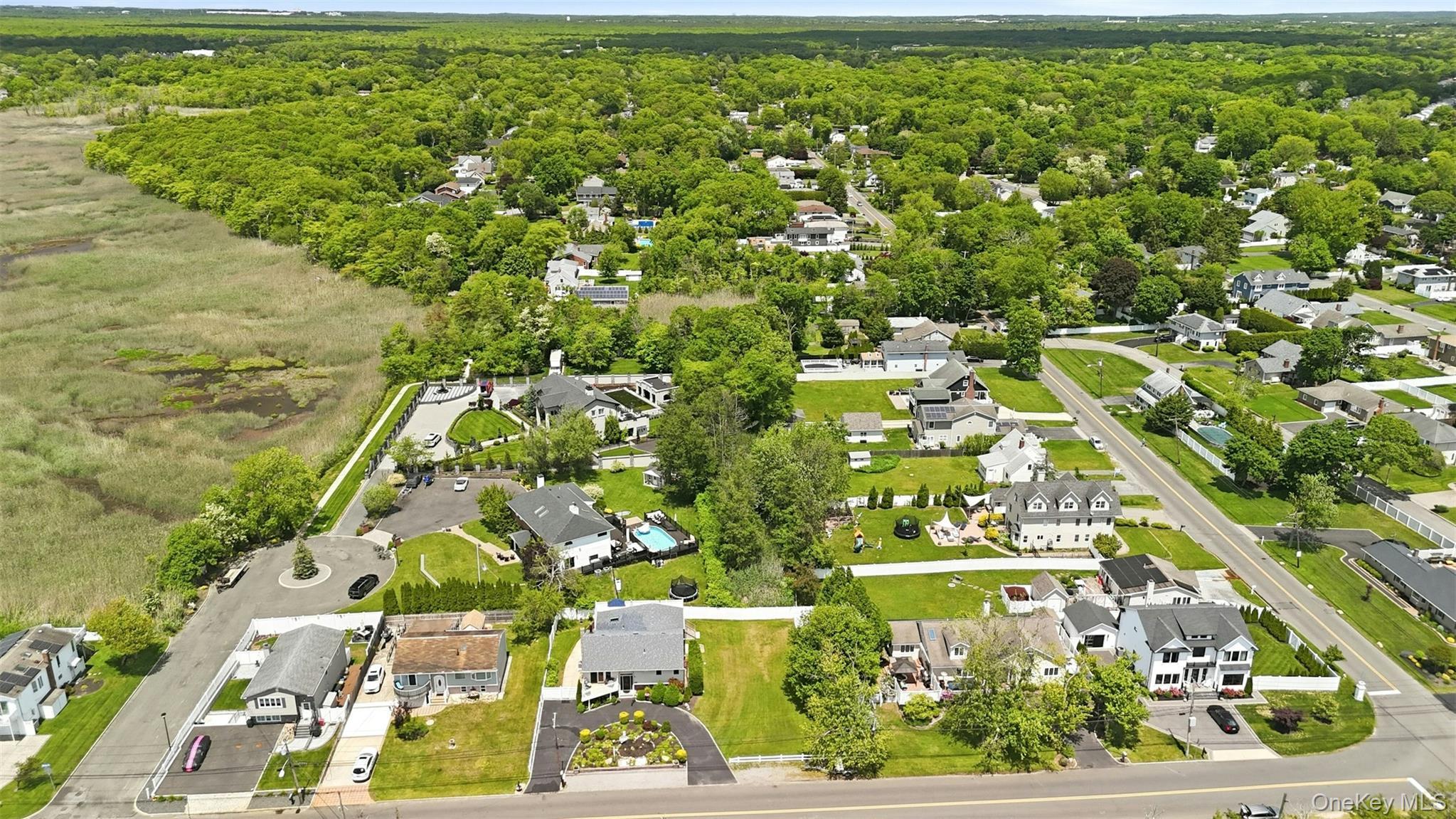 Single Family Shore Drive Suffolk County, NY 11769, MLS-1004296-6